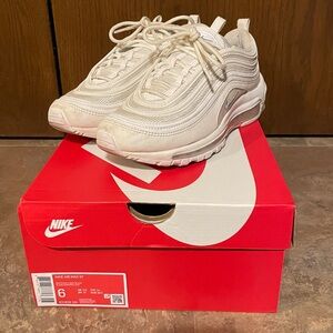 Men’s Nike Air Max 97 size 6